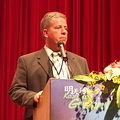 Dr.Peter Holm�G�u���ܱq���ܦۤv�}�l�I�v